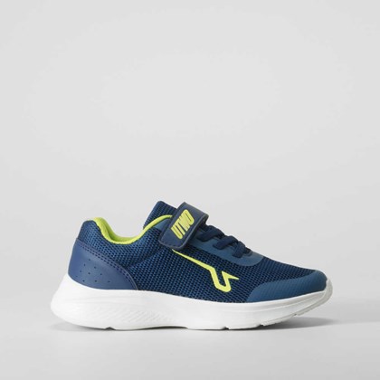 Deportiva azul con detalles verdes UTWO