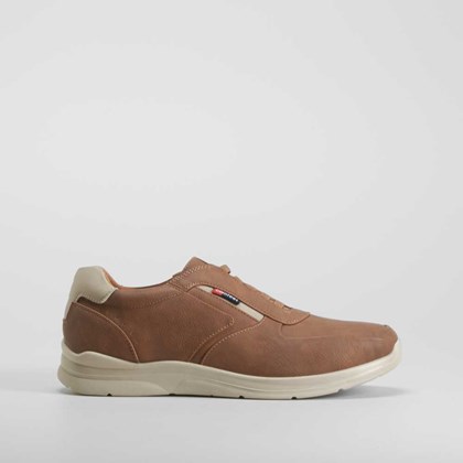 Deportiva con elásticos camel COMFEET