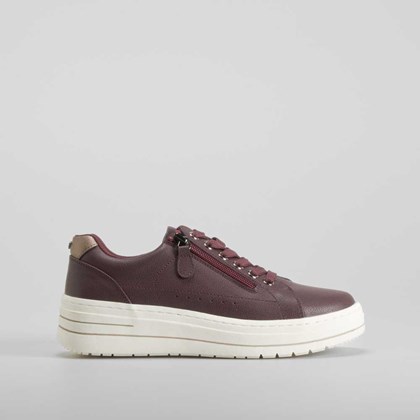 Deportiva casual burdeos COMFEET
