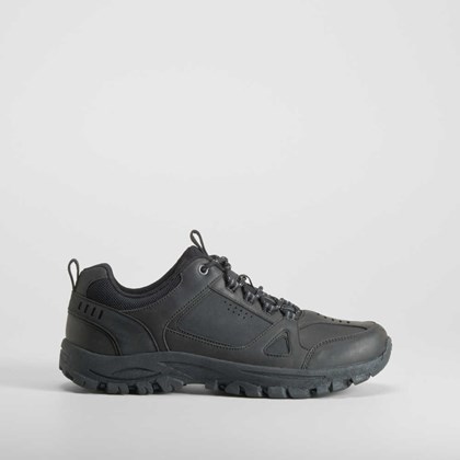 Deportiva trekking negro UDOK
