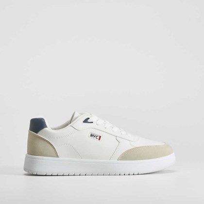 Deportiva clásica blanca NYC