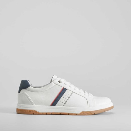 Sneaker blanca con cordón COMFEET