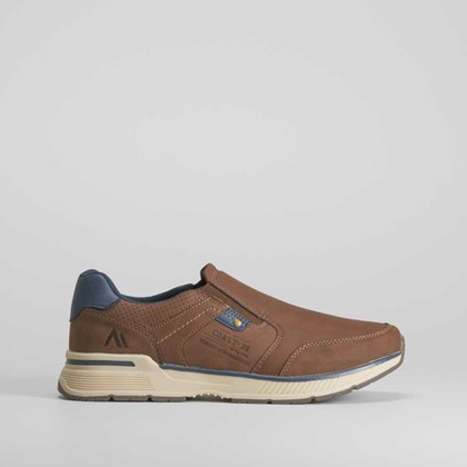 Zapato casual marrón slip on SENDA ROAD