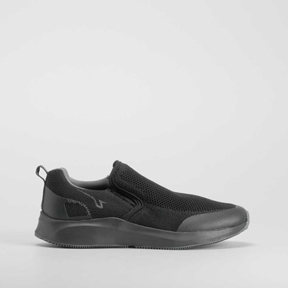 Deportiva slip on color negro UTWO