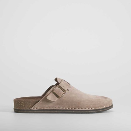 Zueco de piel marrón WALK & FLY