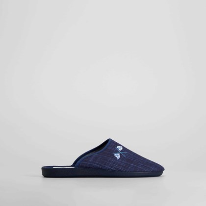 Zapatilla de casa bordada azul COMFEET