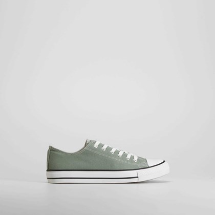 Zapatilla lona casual puntera verde NYC