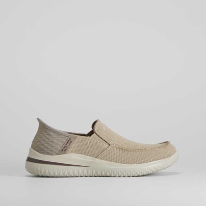 Deportiva Slip Ins Delson SKECHERS