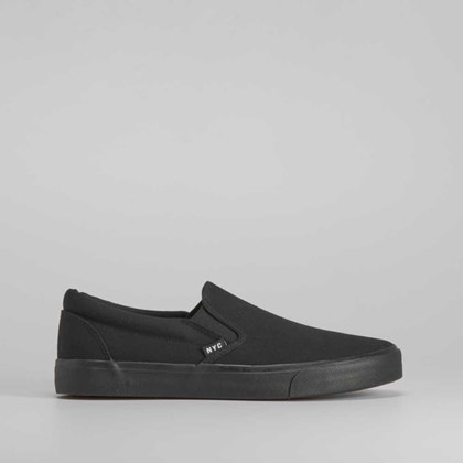 Zapatilla slip on básica NYC