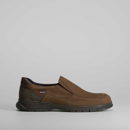 Zapato slip on casual camel de piel COMFEET