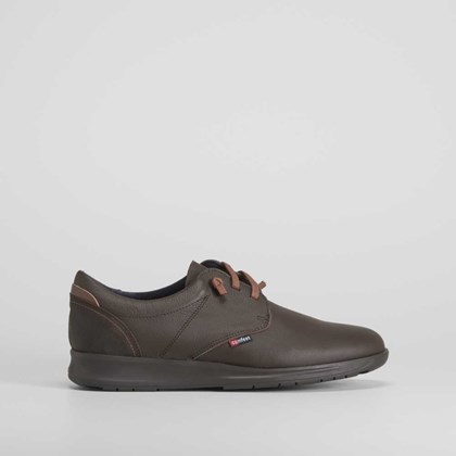 Zapato deportivo marrón de piel COMFEET