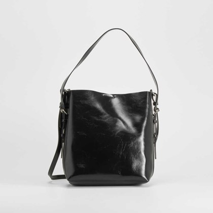 Bolso hombro con asa brillo negro PICCOLA PIU