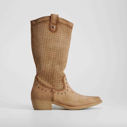 Bota campera alta beige tacón bajo REFRESH
