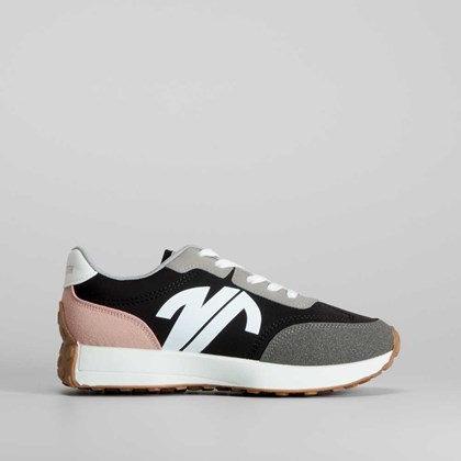 Deportiva retrojogging moda negra de NYC