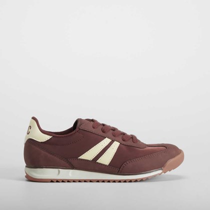 Sneaker retro beige y marrón NYC