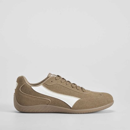 Deportiva casual piso slim marrón NYC