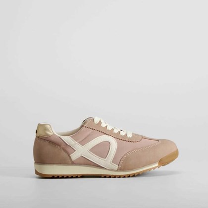 Zapatilla rosa cordones diseño clásico PICCOLA PIU