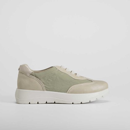 Sneaker elástico verde COMFEET