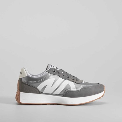 Deportiva casual retrojogging plata NYC