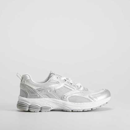 Deportiva running mesh plata NYC