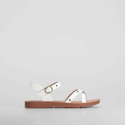 Sandalia tiras detalle metal blanca SENDA ROAD