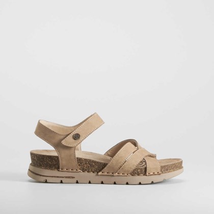 Sandalia de cuña tiras de piel beige WALK&FLY