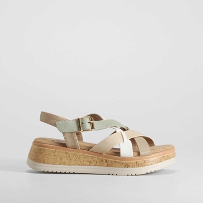 Sandalia cuña tiras y hebilla multicolor COMFEET
