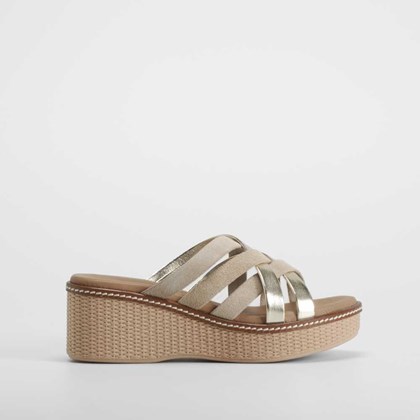 Sandalia de cuña de piel tiras beige FOSCO