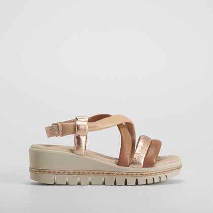 Sandalia de cuña tubular de piel rosa  COMFEET