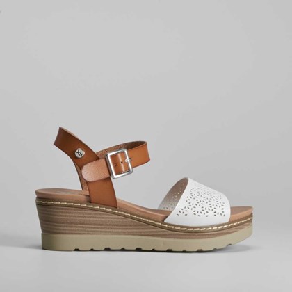 Sandalia cuña troquelada XTI