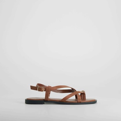 Sandalia plana detalle metálico marrón PICCOLA PIU