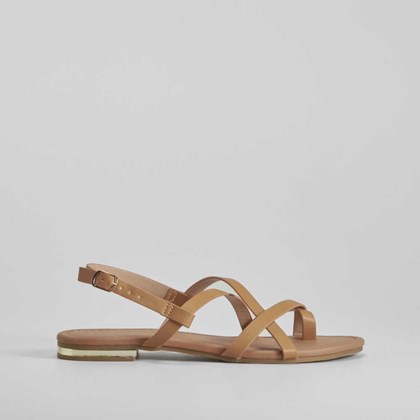Sandalia plana tiras camel PICCOLA PIU