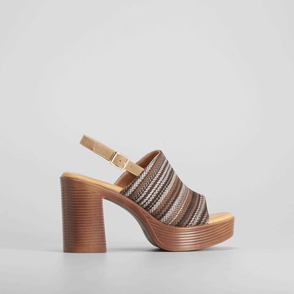 Sandalia plataforma tacón marrón NYC