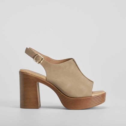 Sandalia tacón plataforma beige NYC