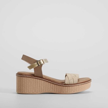 Sandalia de cuña de piel beige FOSCO