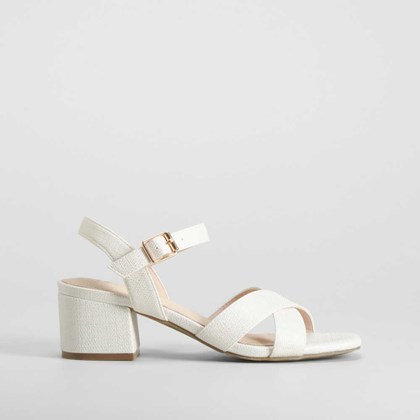Sandalia tacón cruzada blanco COMFEET
