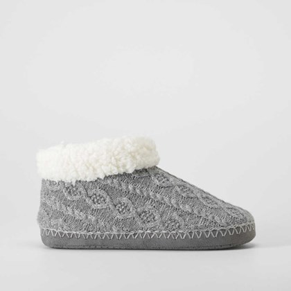 Zapatilla botín borreguito gris OLYNE