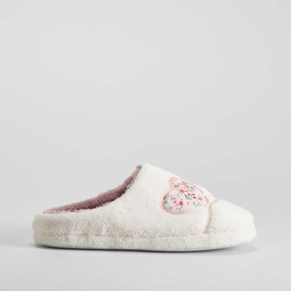 Zapatilla casa love blanca OLYNE