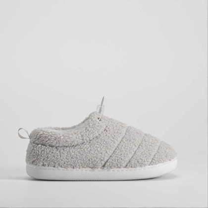 Zapatilla cerrada borreguito gris OLYNE