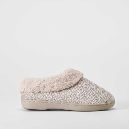 Zapatilla casa cerrada de pelo beige OLYNE