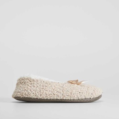 Slippers de mujer forradas beige lazo