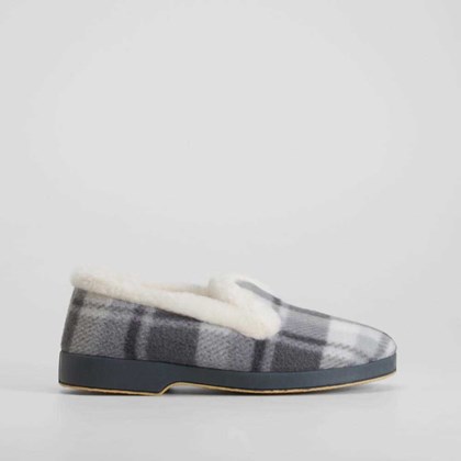 Zapatilla casa gris cuadros cálida OLYNE