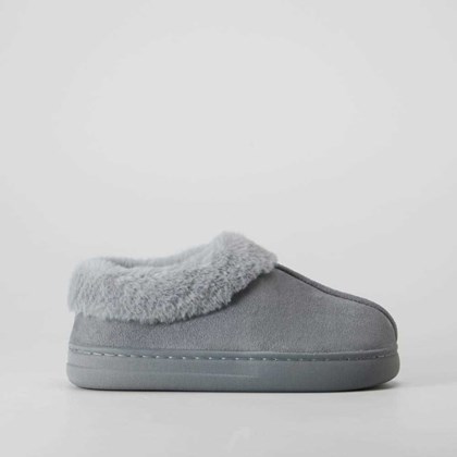 Zapatilla de casa gris con forro suave OLYNE