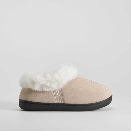 Zapatilla cerrada pelo étnico beige OLYNE