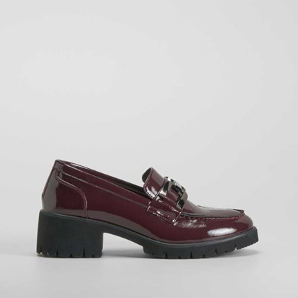 Mocasín tacón con estribo burdeos COMFEET