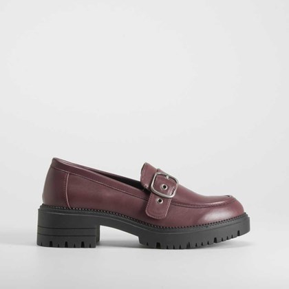 Mocasín hebilla burdeos NYC