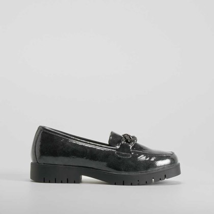 Mocasín cadena charol negro COMFEET