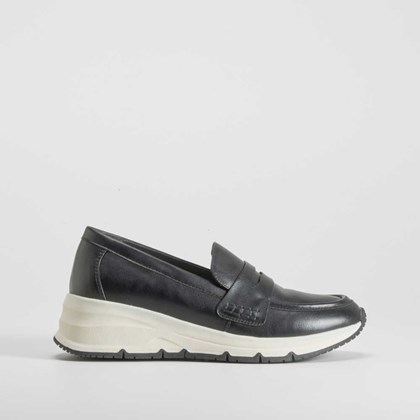 Mocasín cuña negro COMFEET