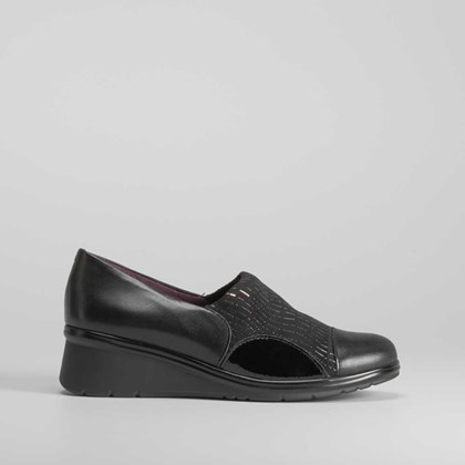Zapato cerrado con brillos piel PITILLOS