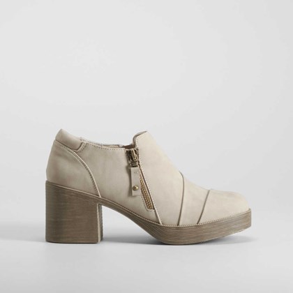 Zapato tacón cremallera beige SENDA ROAD